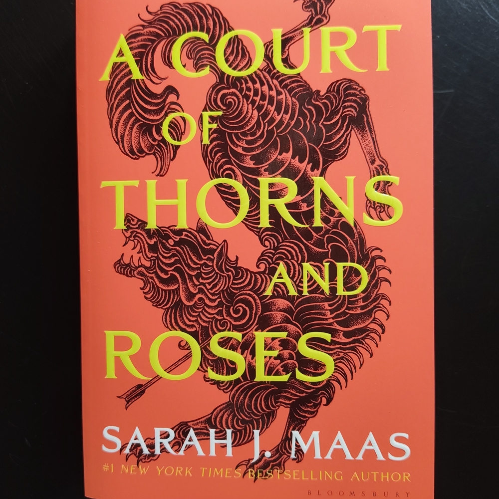 A Court of Thorns and Roses Book